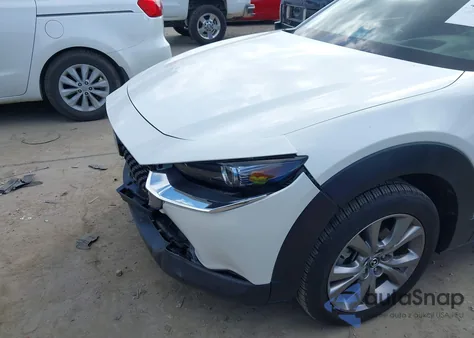 2020 Mazda Cx-30 Premium Package z USA, uszkodzony, nr VIN 3MVDMBEM8LM130024